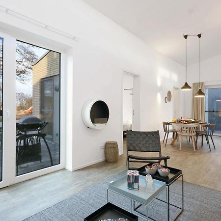2 Bedroom Awesome Home In Lembruch-Duemmer See Екстер'єр фото